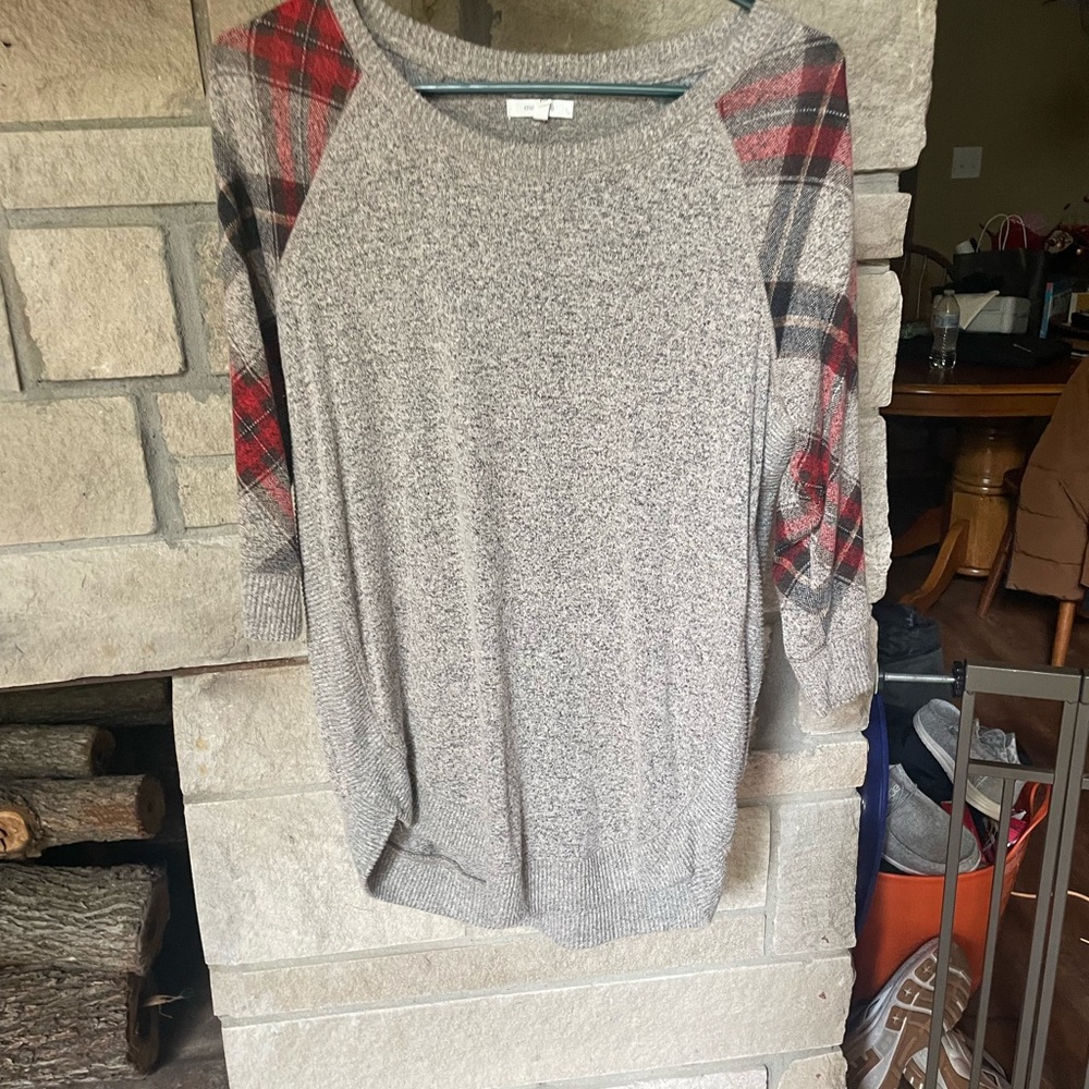 Maurices Heather Gray Sweater